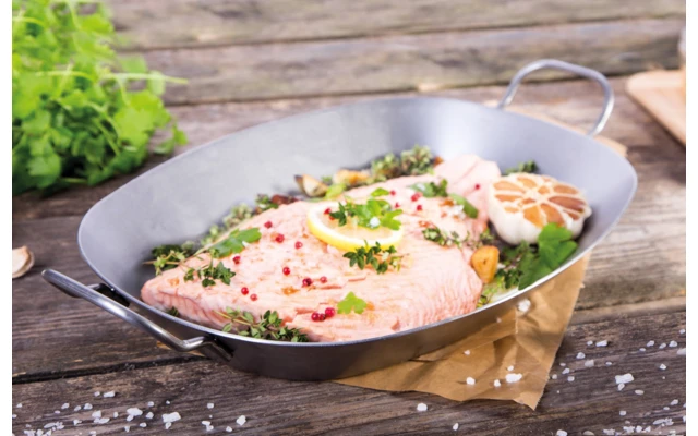 CHG Ovale Eisenpfanne 3 CHG Ovale Eisenpfanne