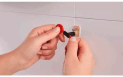 Tesa Klebeschraube Für Mauerwerk Und Stein Rechteckig 2 X 2,5 Kg -Campingausrüstung 729563 4894442